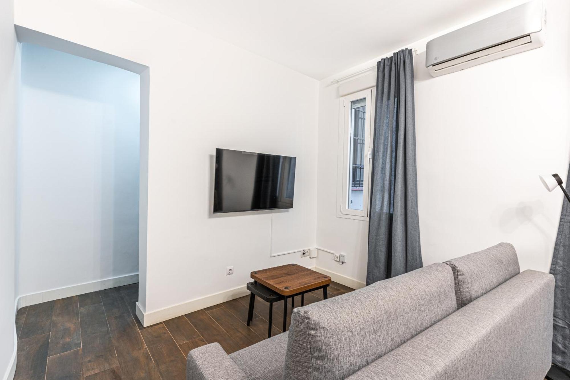 Vr Estudios Apartments Madrid Exteriör bild
