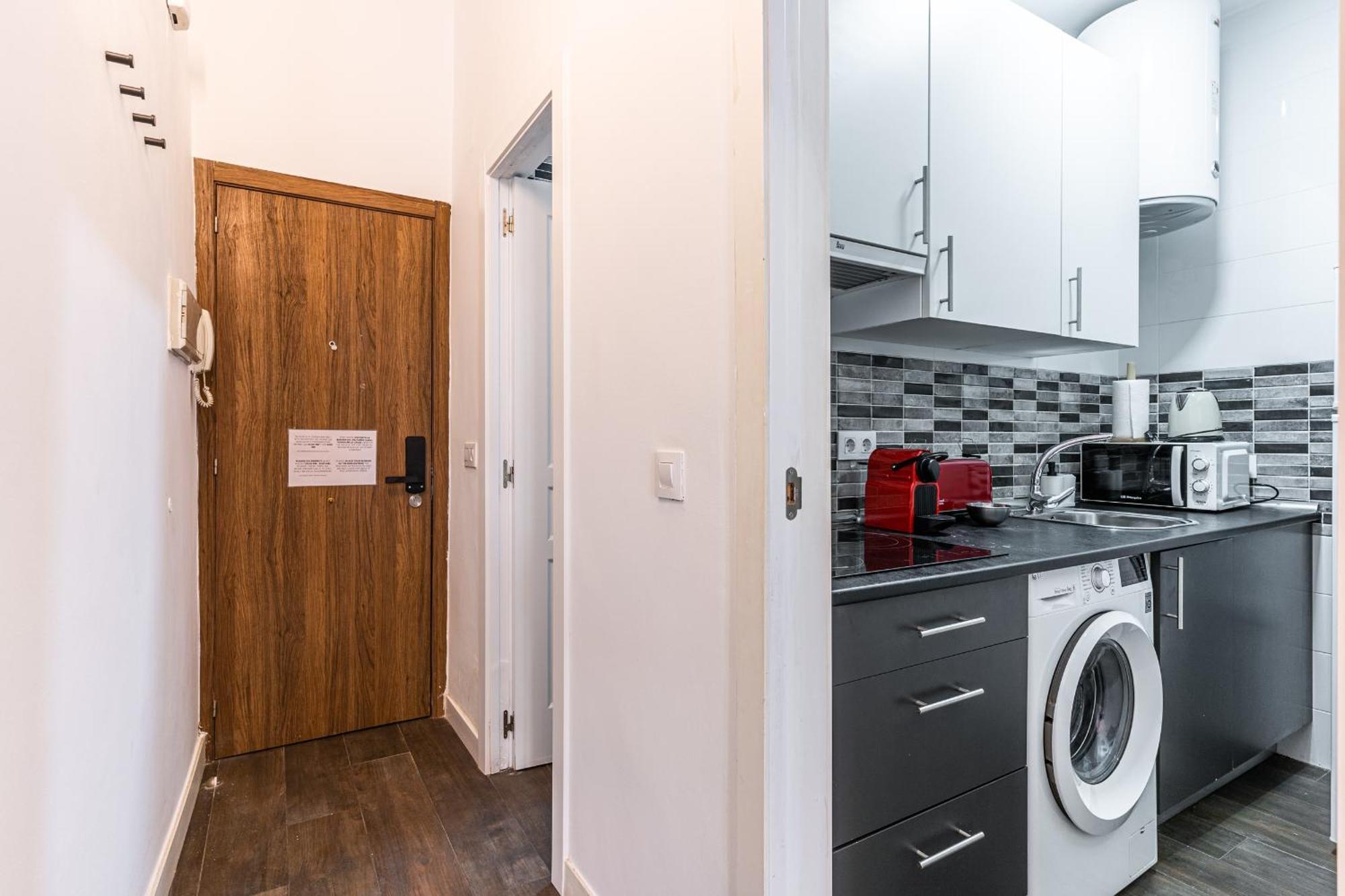 Vr Estudios Apartments Madrid Exteriör bild